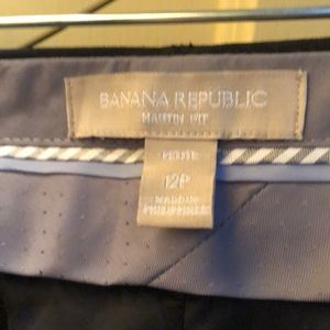 Banana Republic Black Pants w pockets & belt loops